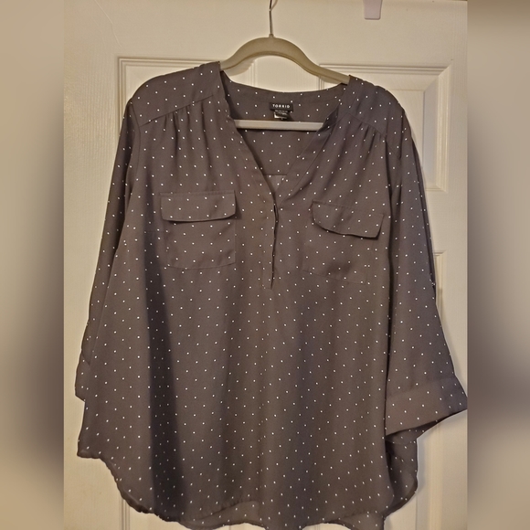Beautiful polka dot blouse - Picture 1 of 3
